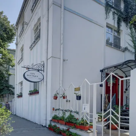 City Boutique Inn