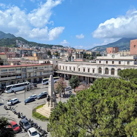 B&B Salerno Royal Suite Central Station