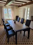 Chambres d'Hôtes Chez Claire Hôtels à : Cambremer