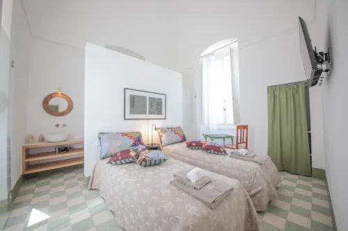 TD Villa de Bellis Historic Villa with Sea View