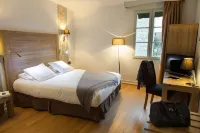 Logis Hostellerie des Clos et Restaurant Bistrot des Grands Crus