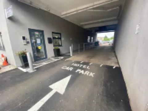 倫敦希思羅天空之夜酒店 希靈登酒店