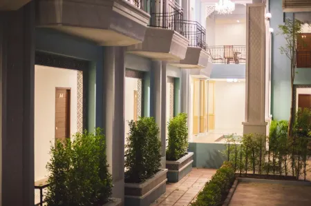 Crystal Nongkhai Hotel Отели в г. Нонгкхай