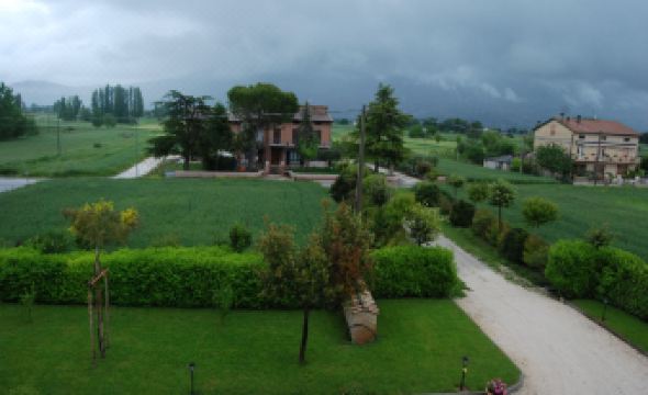 Agriturismo"Il Sagrato di Assisi" Appartamenti,Camere