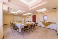 Ramada by Wyndham Hola Culiacan - Business