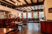Das Ebertor - Hotel & Hostel Hotels in Kestert