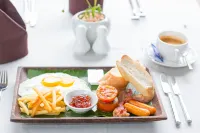 因陀羅波拉克公寓飯店