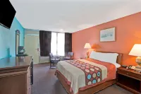 Super 8 by Wyndham Gaffney