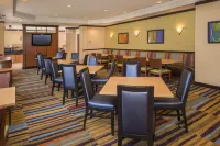Fairfield Inn & Suites Dulles Airport Chantilly - Desayuno