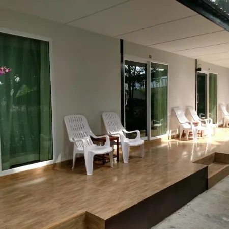 Lipe Village Resort