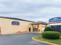 Howard Johnson by Wyndham Virginia Beach Hotels in Virginia Beach