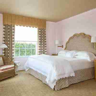 The Colony Hotel Rooms