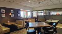 The George Dawson Inn & Conference Centre Hotels in 