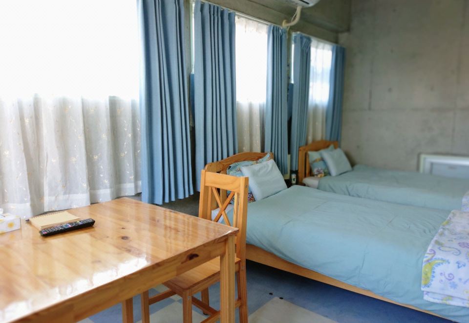 5. 게스트하우스 시..