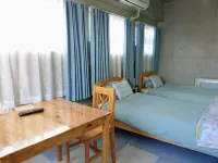 Guesthouse Seaglass Hotels in Itoman