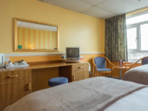 The Grand Burstin Hotel Hotels in Folkestone