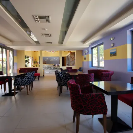 4 Epoches Hotel