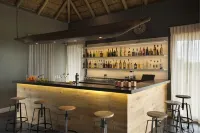 Mhondoro Safari Lodge & Villa - 5-Star