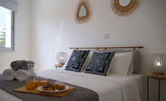 Phaedrus Living: Seaside Luxury Flat Lighthouse 68