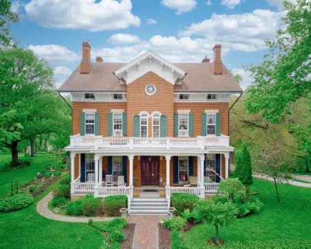 Galena Inn Hotels in West Galena Township