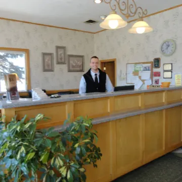 Bangor Inn & Suites