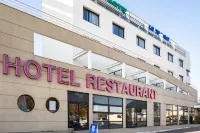 Brit Hotel Saint Malo – le Transat Hotel a Saint-Jouan-des-Guerets