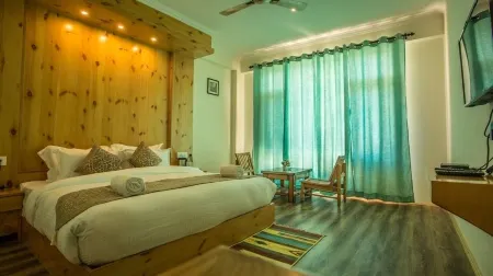 Pashmina Отели рядом с достопримечательностью «Хадимба Деви Темпл»