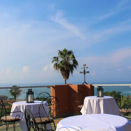 Hotel Calysea Tropea - Breakfast & Brunch Until 13-00 Included - Free Private Parking