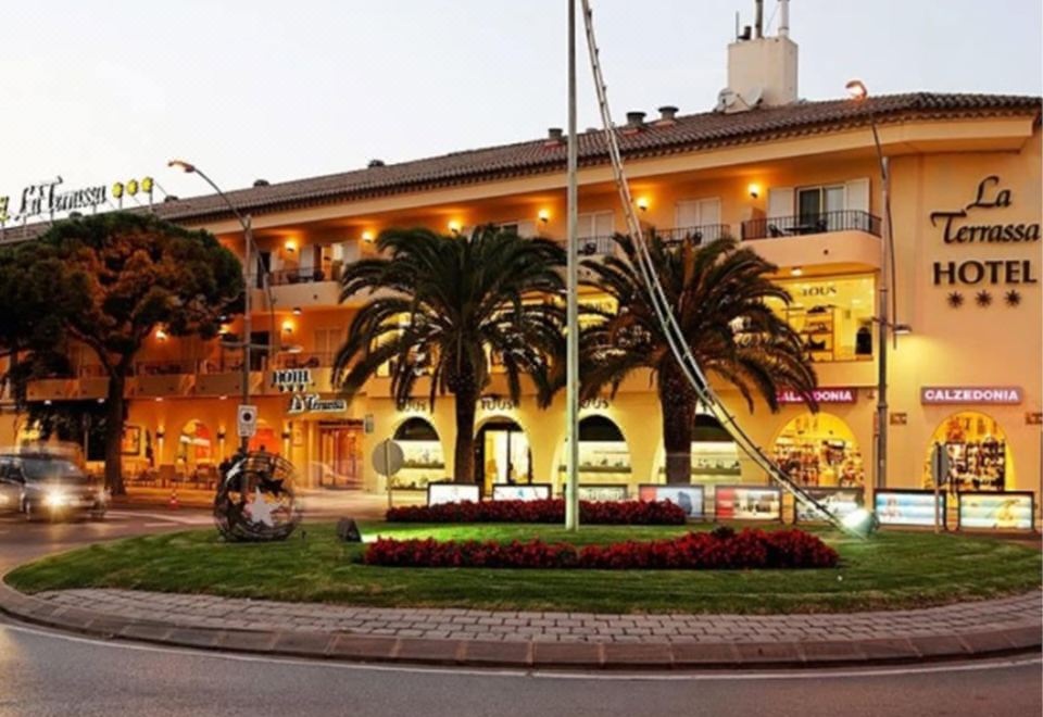 hotel overview picture