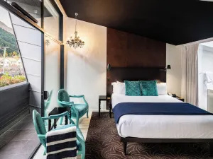 Queenstown Park Boutique Hotel