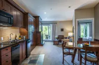 Château Beauvallon Hotels in Mont-Tremblant