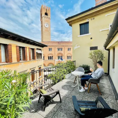 Palazzina300 Hotels near Fountain of the three faces