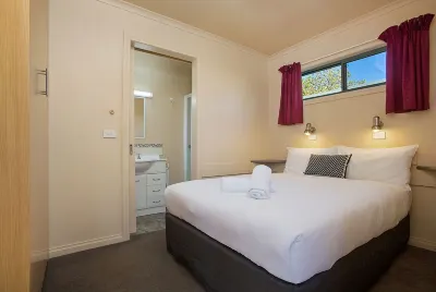 Hamilton Caravan Park Hotels in Hamilton