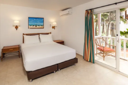 聖路易斯得可麥侖度假酒店 - 全包