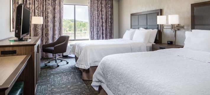 Hampton Inn Council Bluffs Hotels in Pottawattamie County