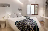 Arco Naxos Luxury Apartments