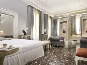 Al Palazzo del Marchese di Camugliano Residenza d'Epoca