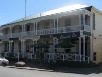 HarbourView Hotel Hotels in Raglan