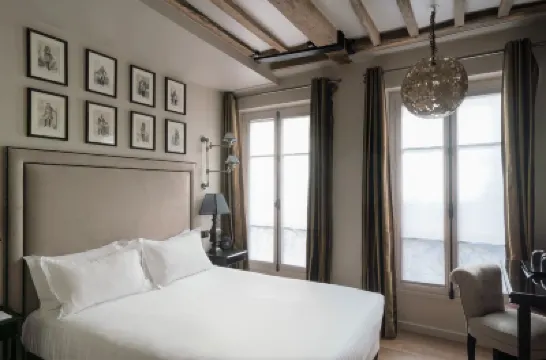 Hotel Saint-Louis en l'Isle - Notre-Dame Hotels in Paris
