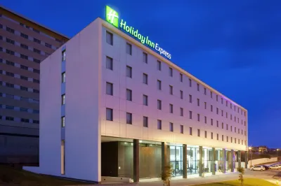Holiday Inn Express Porto - Exponor فنادق في Leca da Palmeira