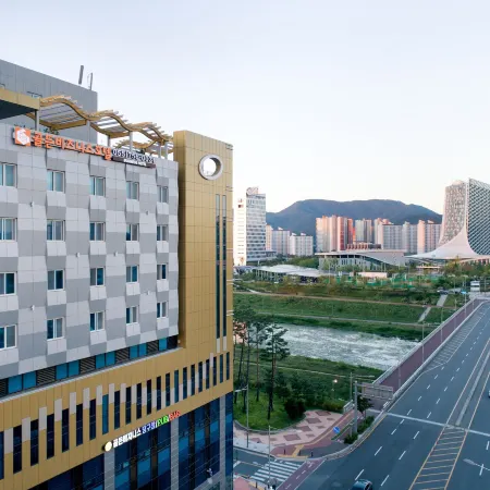 Golden Business Hotel