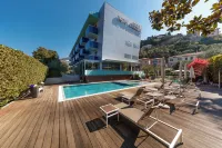 Caravel Bike Hotel - Pools