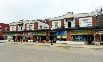 Historic Whiting Hotel Suites
