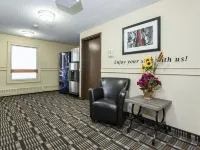 Paradise Inn & Conference Centre Hotels in Grande Prairie