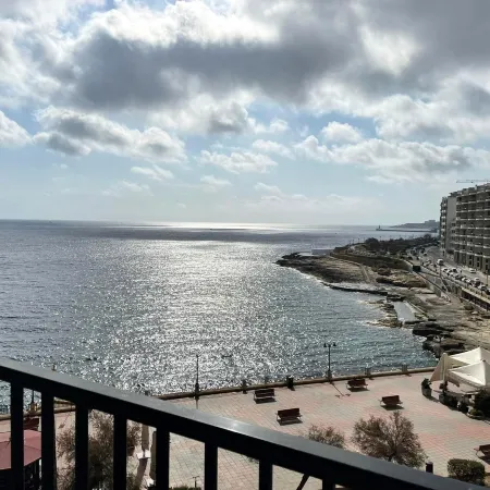 Roma Hotel