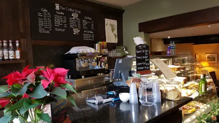 Noel Arms - "A Bespoke Hotel" Отели в г. Пебворт