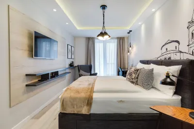 Classy Design Accommodation Отели в г. 