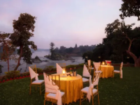 Bundelkhand Riverside Hotels in Orchha