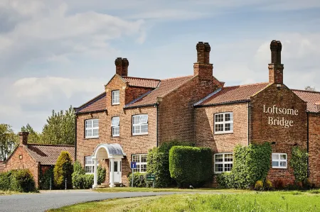 Loftsome Bridge Hotel Отели в г. Ситон Росс