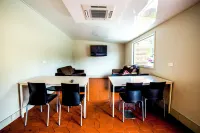 Te Anau Lakeview Holiday Park & Motels Hotels in Manapouri